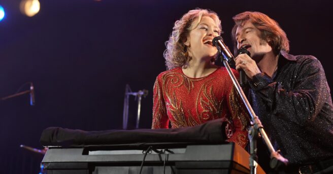 song sung blue, hugh jackman, kate hudson